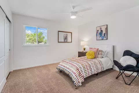 Bedroom - 946 Foxfire Dr, Manteca, CA 95337 photo 2 of 4