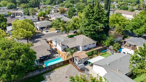 View/Area - 1829 Glouster Way, Modesto, CA 95350 photo 6 of 7