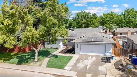 View/Area - 1829 Glouster Way, Modesto, CA 95350 photo 3 of 7