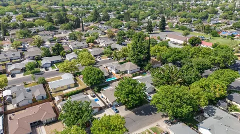 View/Area - 1829 Glouster Way, Modesto, CA 95350 photo 7 of 7