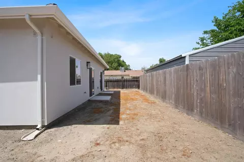 Exterior - 2023 Boothe Rd, Ceres, CA 95307 photo 4 of 4