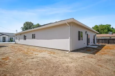 Exterior - 2023 Boothe Rd, Ceres, CA 95307 photo 3 of 4
