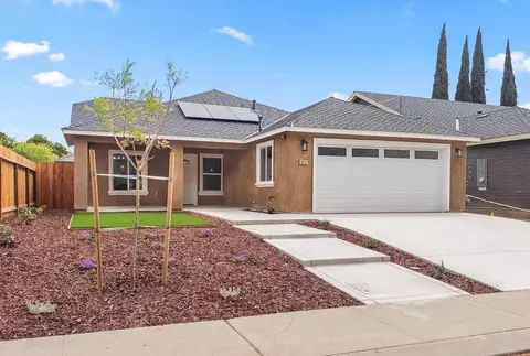 612 Blue Canyon Dr, Modesto, CA 95354 photo 1