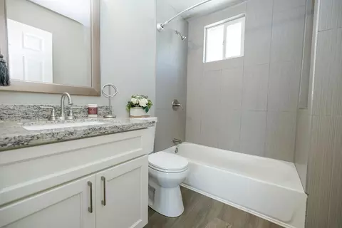 Bath - 4017 Mill St, Denair, CA 95316 photo 1 of 3