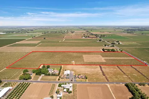 16701 Devries, Lodi, CA 95242 photo 4