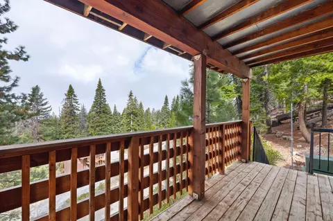 33779 Upper Leland Rd #A, Pinecrest, CA 95364 photo 3