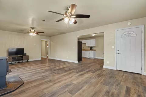 381 C St, Biggs, CA 95917 photo 7