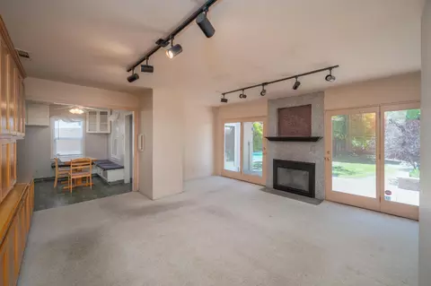 1233 Sycamore, Modesto, CA 95350 photo 22