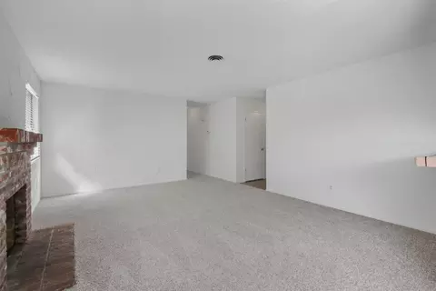 2132 Tracy Pl, Lodi, CA 95242 photo 2