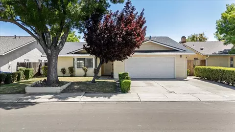 832 Chalone Dr, Modesto, CA 95358 photo 1