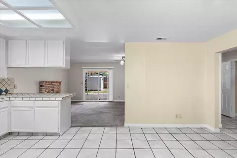 832 Chalone Dr, Modesto, CA 95358 photo 17