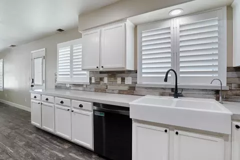 Kitchen - 873 Ruess Rd, Ripon, CA 95366 photo 3 of 3