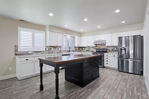 Kitchen - 873 Ruess Rd, Ripon, CA 95366 photo 1 of 3