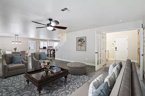 Living - 873 Ruess Rd, Ripon, CA 95366 photo 1 of 2