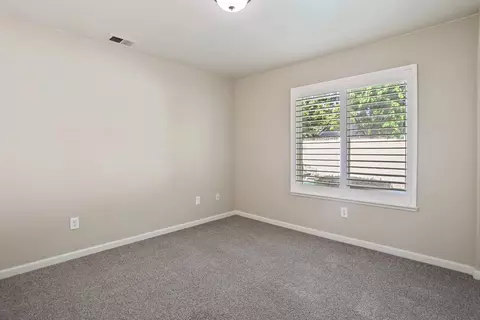 Bedroom - 873 Ruess Rd, Ripon, CA 95366 photo 1 of 9