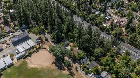 348 Marshall St, Grass Valley, CA 95945 photo 9