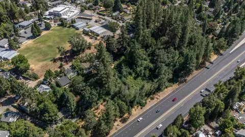 348 Marshall St, Grass Valley, CA 95945 photo 14