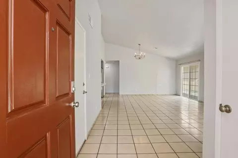 3117 Golden Eagle Ln, Modesto, CA 95356 photo 7