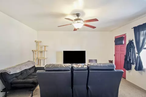 2416 Thomas Ave, Ceres, CA 95307 photo 3