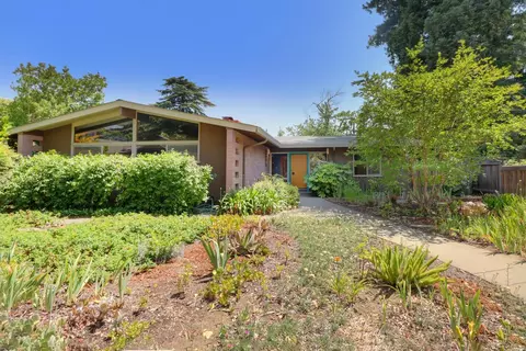 736 Elmwood Dr, Davis, CA 95616 photo 1