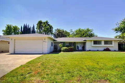 4033 Garfield Ave, Carmichael, CA 95608 photo 1