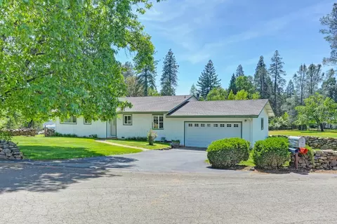 2242 Fruitridge Rd, Placerville, CA 95667 photo 1