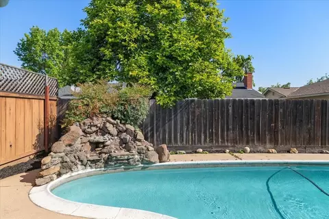 2501 Continental Dr, Modesto, CA 95355 photo 44