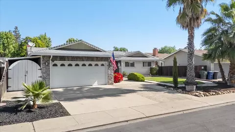 2501 Continental Dr, Modesto, CA 95355 photo 3