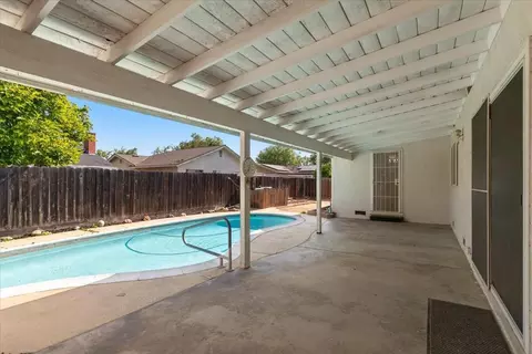 2501 Continental Dr, Modesto, CA 95355 photo 43