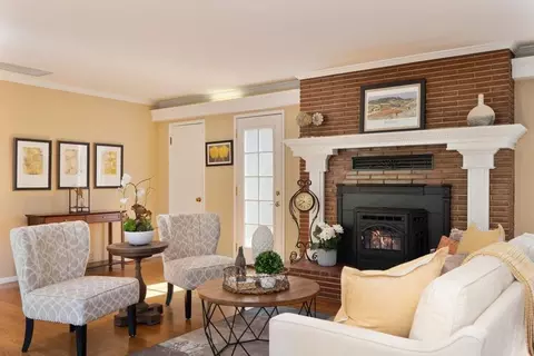 Living - 2854 Benson St, Placerville, CA 95667 photo 3 of 7