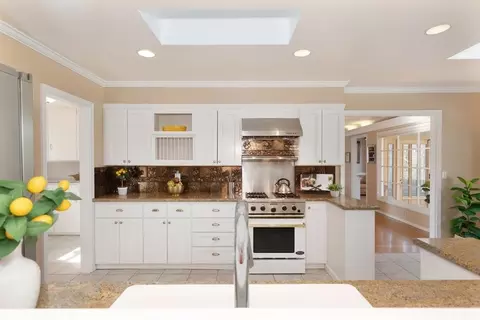 Kitchen - 2854 Benson St, Placerville, CA 95667 photo 6 of 13