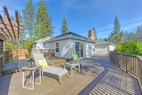 Exterior - 2854 Benson St, Placerville, CA 95667 photo 7 of 26