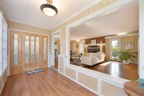 Entry Way - 2854 Benson St, Placerville, CA 95667 photo 2 of 4