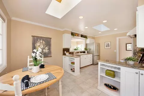 Kitchen - 2854 Benson St, Placerville, CA 95667 photo 12 of 13