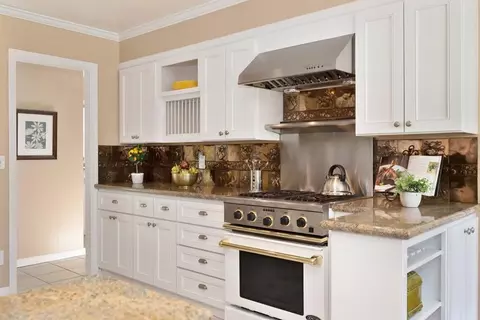 Kitchen - 2854 Benson St, Placerville, CA 95667 photo 10 of 13