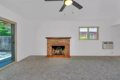 Living - 1641 Virginia Ave, Dos Palos, CA 93620 photo 2 of 3