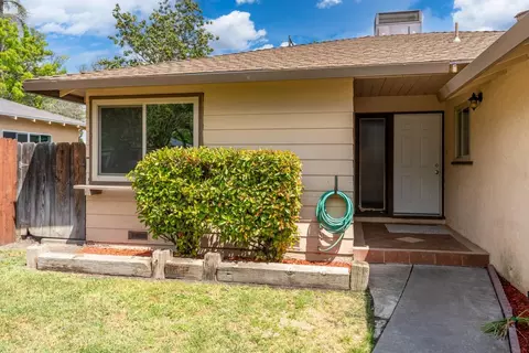 Exterior - 1641 Virginia Ave, Dos Palos, CA 93620 photo 2 of 11