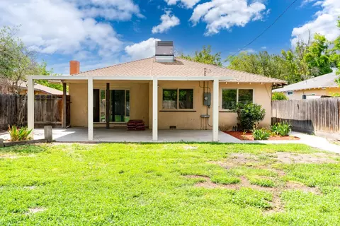 Exterior - 1641 Virginia Ave, Dos Palos, CA 93620 photo 7 of 11