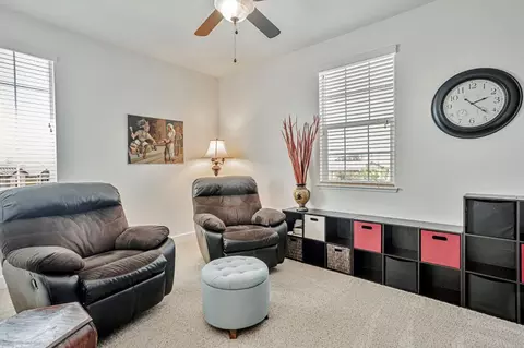 925 Willow Bridge Dr, Folsom, CA 95630 photo 11