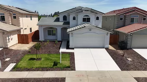 5630 Landon Ln, Riverbank, CA 95367