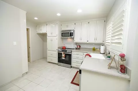 2412 Riedel Way, Modesto, CA 95355 photo 9