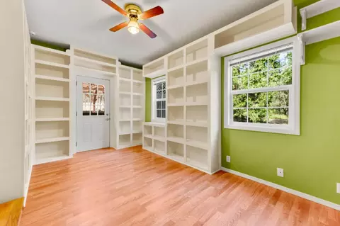 Bedroom - 12501 Wolf Rd, Grass Valley, CA 95949 photo 1 of 6