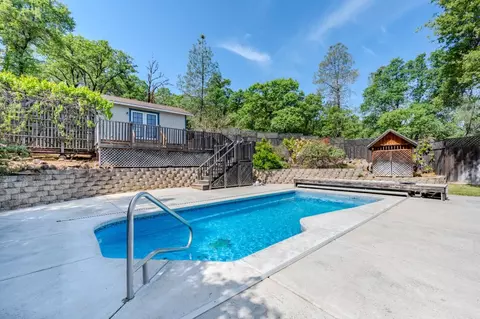 Exterior - 12501 Wolf Rd, Grass Valley, CA 95949 photo 7 of 18