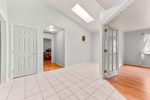 Entry Way - 12501 Wolf Rd, Grass Valley, CA 95949 photo 3 of 4