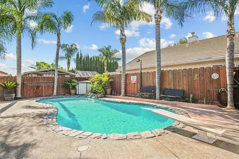 Exterior - 1724 Stonum Rd, Modesto, CA 95351 photo 5 of 5