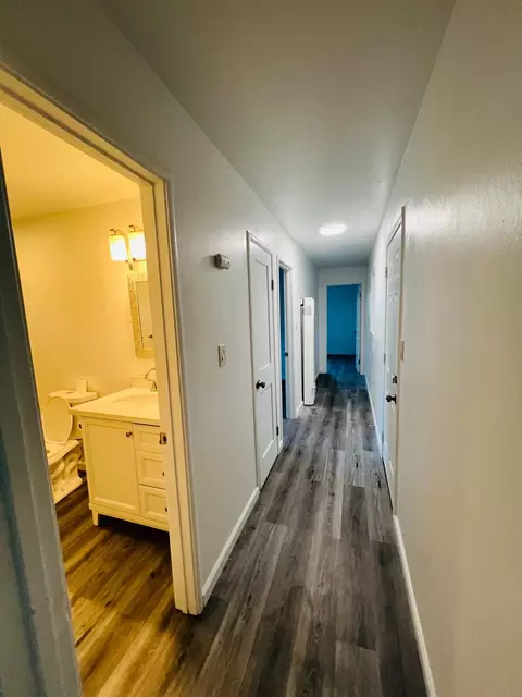 Entry Way - 710 E 4th, Stockton, CA 95206 photo 2 of 3