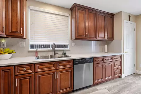 366 Darlene Ln, Tracy, CA 95377 photo 16