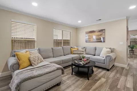 366 Darlene Ln, Tracy, CA 95377 photo 14