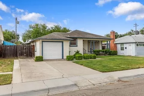 Exterior - 290 W 23rd St, Tracy, CA 95376 photo 2 of 4
