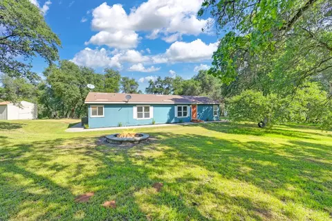 22770 Perimeter Rd, Grass Valley, CA 95949 photo 2